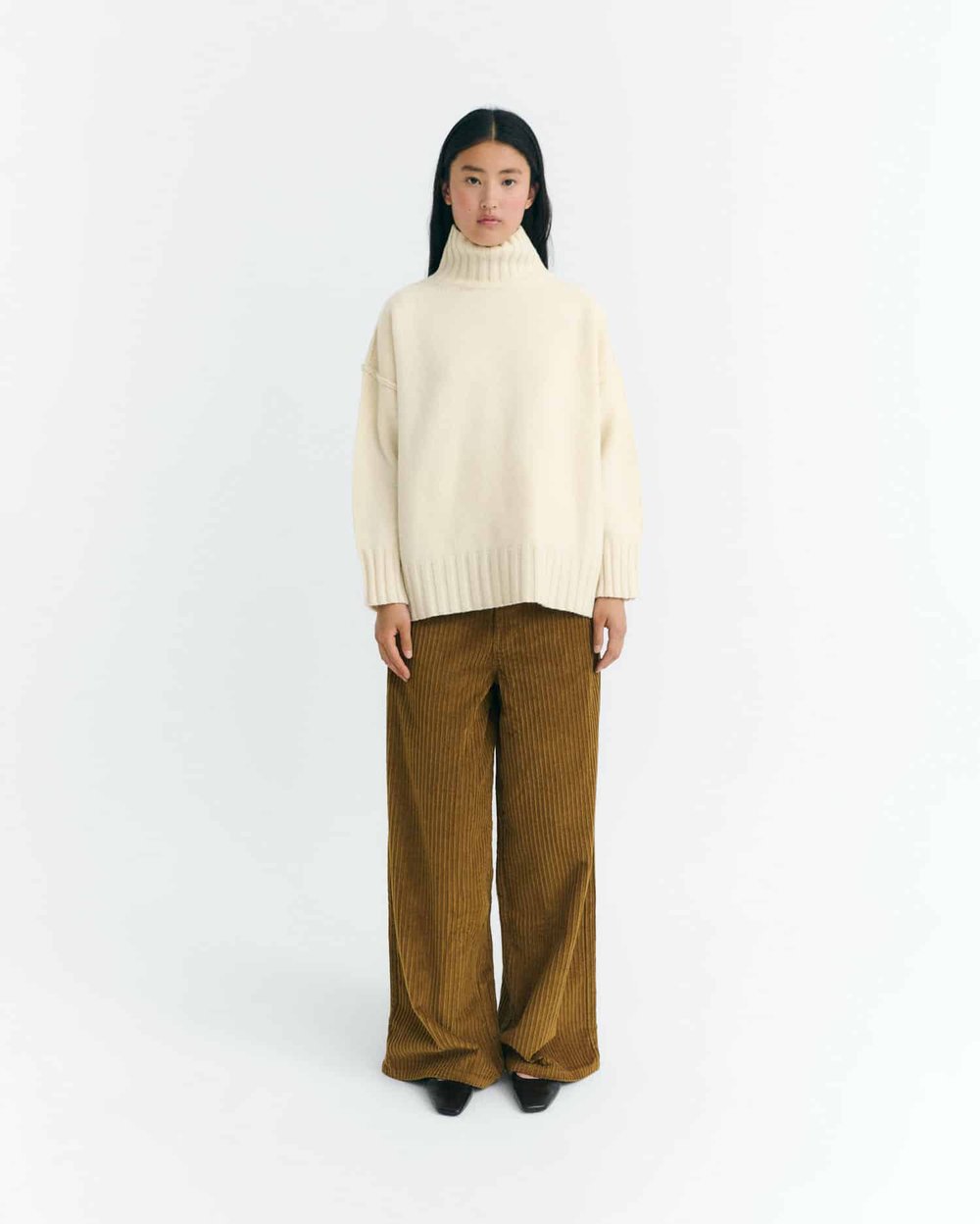 Image of 2- Pantalón Light Oak Corduroy Hedda Pants