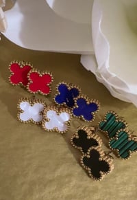 Image 2 of Kata Clover Earrings