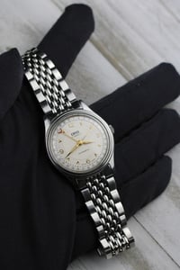 Image 2 of 1990s Oris Pointer Date - 7403 - Original Beads of rice bracelet - Automatic