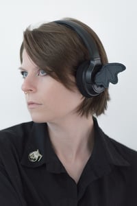 Image 1 of Ailes casque