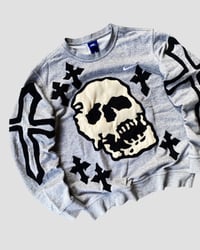 Image 4 of 1 OF 1 NIKE SKULL SAINT SWEATSHIRTS SIZE M