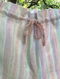Image 2 of Pantalon Gaël - Rayures pastels