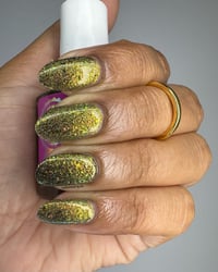 Image 8 of Gilded Glamour