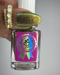 Image 10 of Gilded Glamour