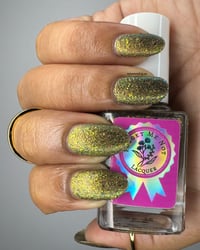 Image 14 of Gilded Glamour