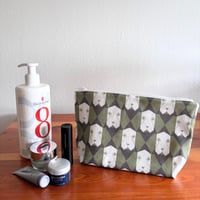 Image 1 of Pouch dog green