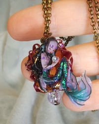 Image 2 of Esmeralda - sirenatta Rubaincanti / Spell-stealing mermaid