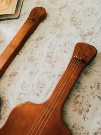 Image 4 of Wooden Banjo & Violin Set