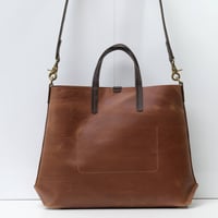 Image 3 of Large Hex Two-way Tote in toasted caramel