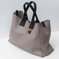 Image 7 of Slouchy 3-panel Tote in pebbled light gray and black