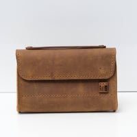 Image 1 of Little Lunch Purse wide in vintage light brown
