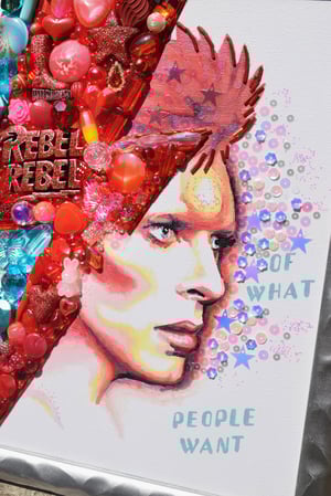 Image of BOWIE "REBEL REBEL" beaded