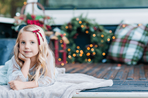 Image of Christmas Truck Family Mini Sessions 