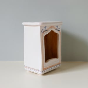 Image of Handmade ceramic salt pig