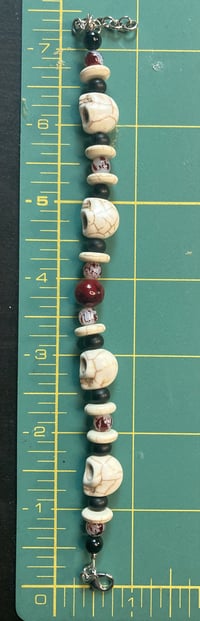 Image 4 of Skull and Bones