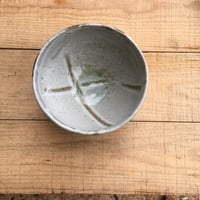 Image 4 of 1. Bowl