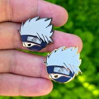 Mugmo Series Pin (Variant B)