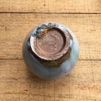 Image 3 of 16.Vase