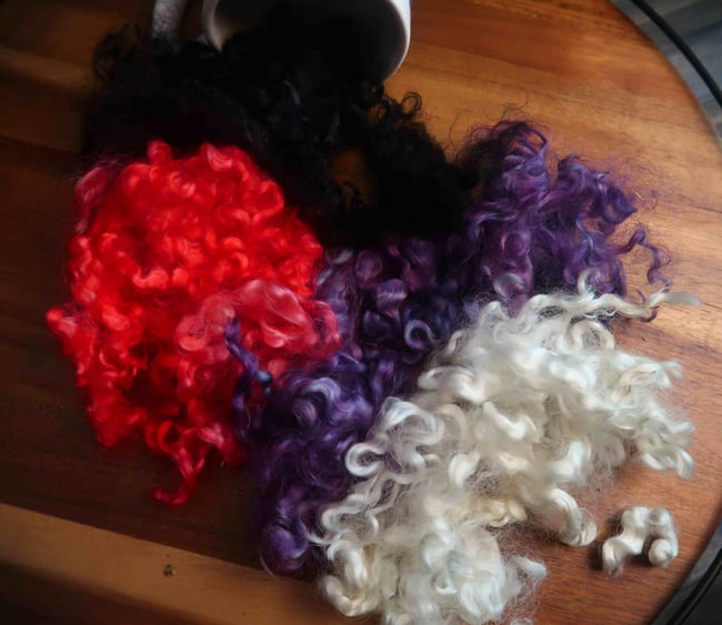 No Face Lincoln Longwool Locks - 2oz Bundles