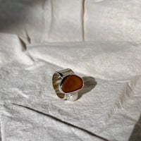 Image 4 of AMBER/PEARL ARMOUR RING (M)