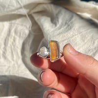 Image 2 of AMBER/PEARL SIREN RING (T)