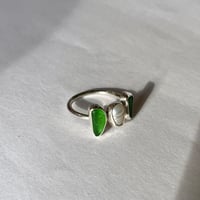 Image 4 of PEARL/GREEN NYMPH RING (R)