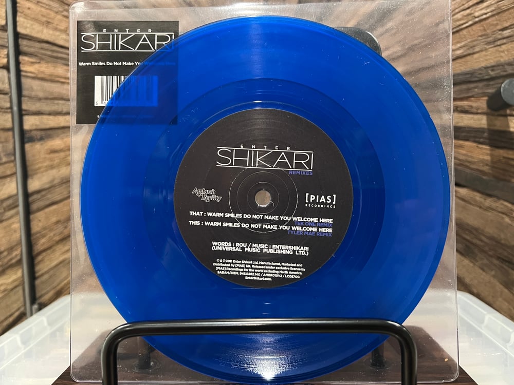 Enter Shikari - Warm Smiles Do Not Make You Welcome Here: The Remixes (2011)