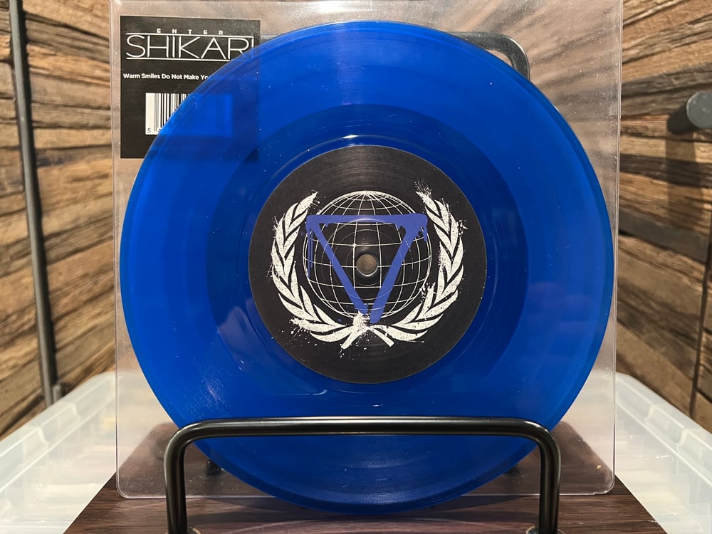 Enter Shikari - Warm Smiles Do Not Make You Welcome Here: The Remixes (2011)