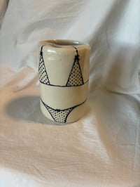 Image 4 of bikini to go cup