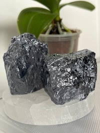 Image 1 of Raw Silicon