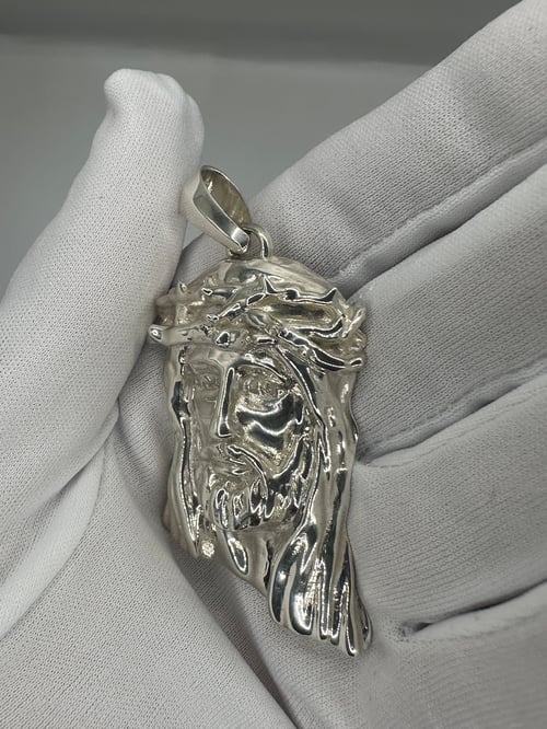 Image of Water and Gold 925 Jesus Piece