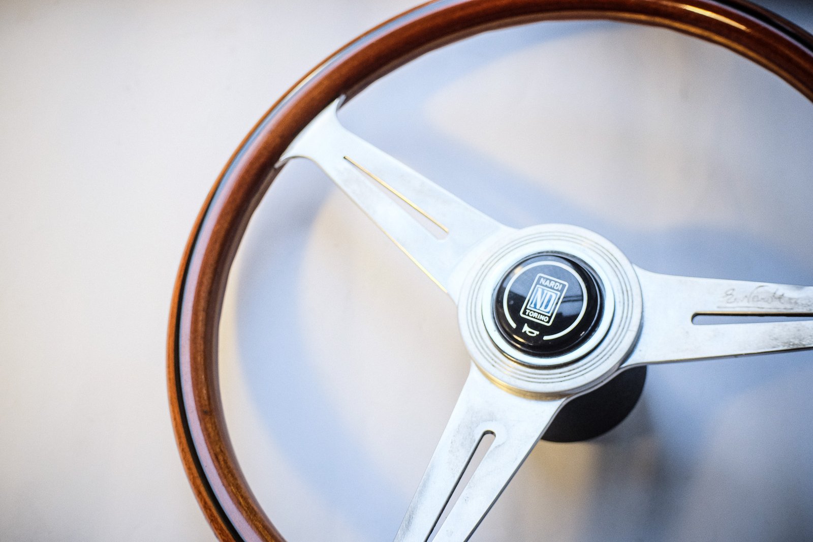 ジャンク】NARDI ナルディ クラシック ウッド 365mm 1983年製 ジャンク】NARDI ナルディ クラシック ウッド 365mm 1983年製