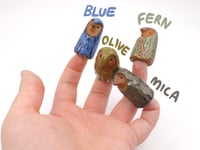 Image 2 of Tiny Carved Hengelings