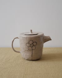 Image 2 of Tea pot set with two cups (with handle)