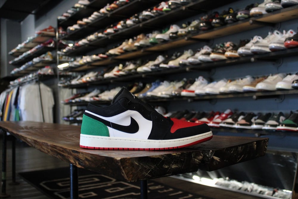 Air Jordan I (1) Low "Quai54"
