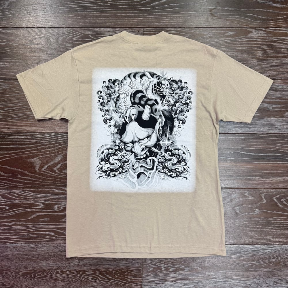 Image of Tora Hanya Sand Men's T-shirt 