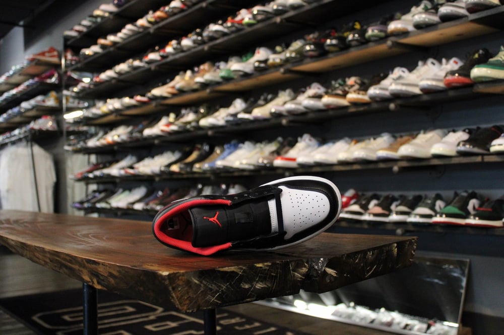 Air Jordan I (1) Low "Fire Red/White/Blk"