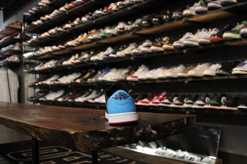 Air Jordan I (1) Low OG "Unc To Chi" WMNS