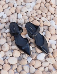 Image 2 of la tribe pointed mule shiny black