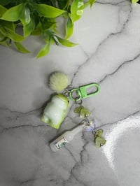 Image 9 of Cute Frog and Soju Drink Keychain 
