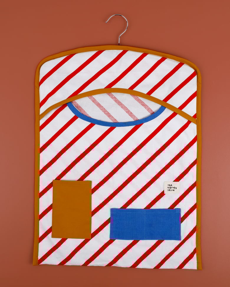 Image of Hanging Wash Bag