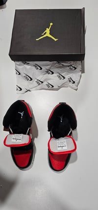 Image 2 of Air Jordan1