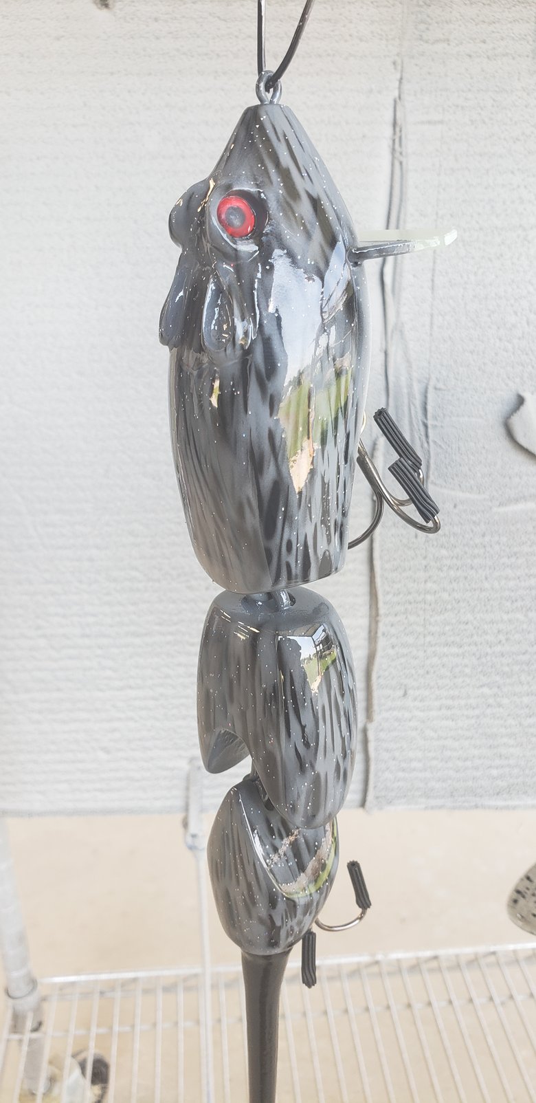 Image of XL V-Cut. 7", 5 ozs. Grey/Black White Belly.