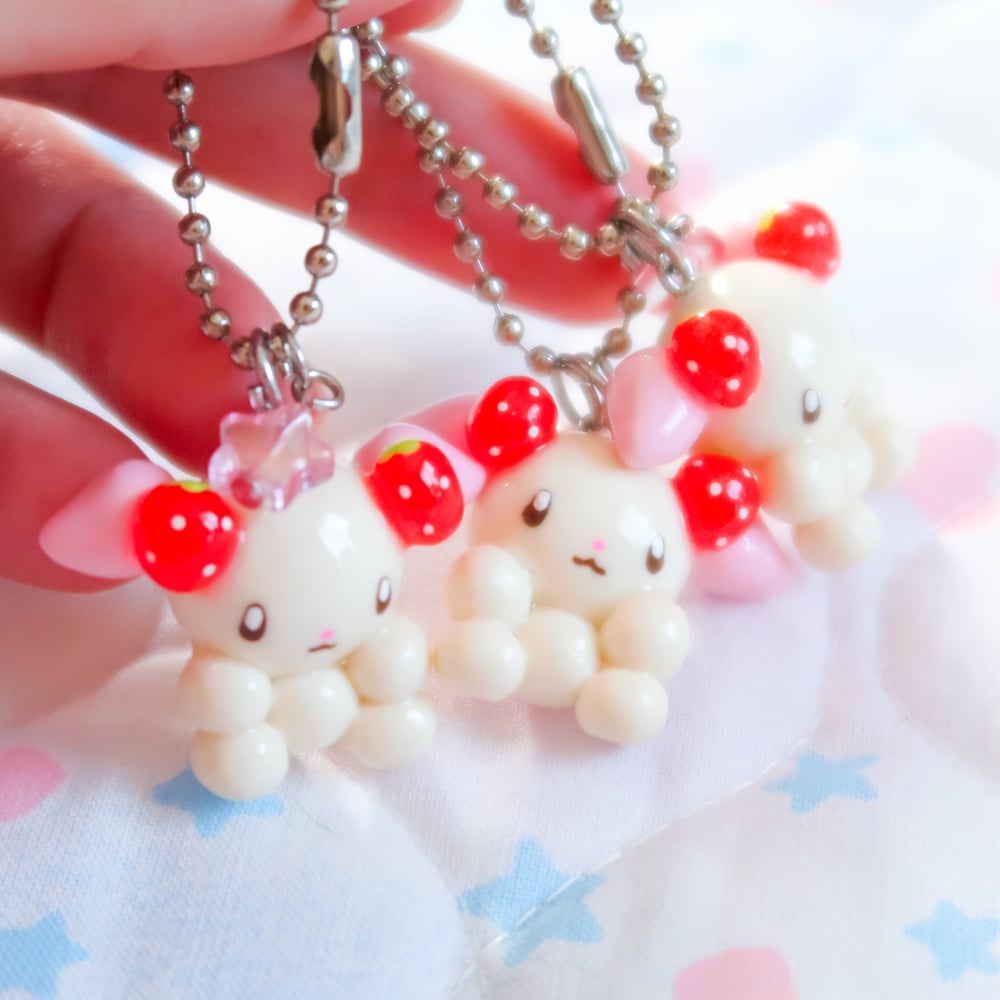 Pet Keychain: SHORTCAKE