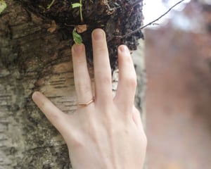 Image of 18ct Rose gold, 2mm, horn textured, wishbone ring