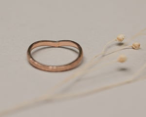 Image of 18ct Rose gold, 2mm, horn textured, wishbone ring