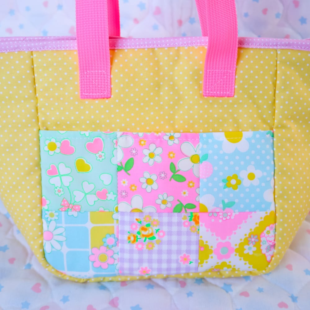 Nifty Bag: 02