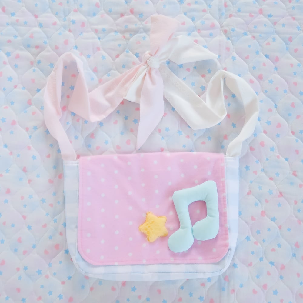 Flap Bag: 05