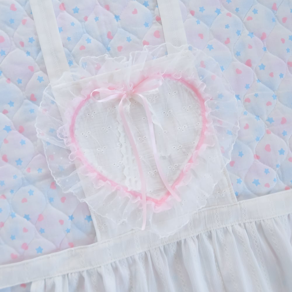 Lacey Heart Apron