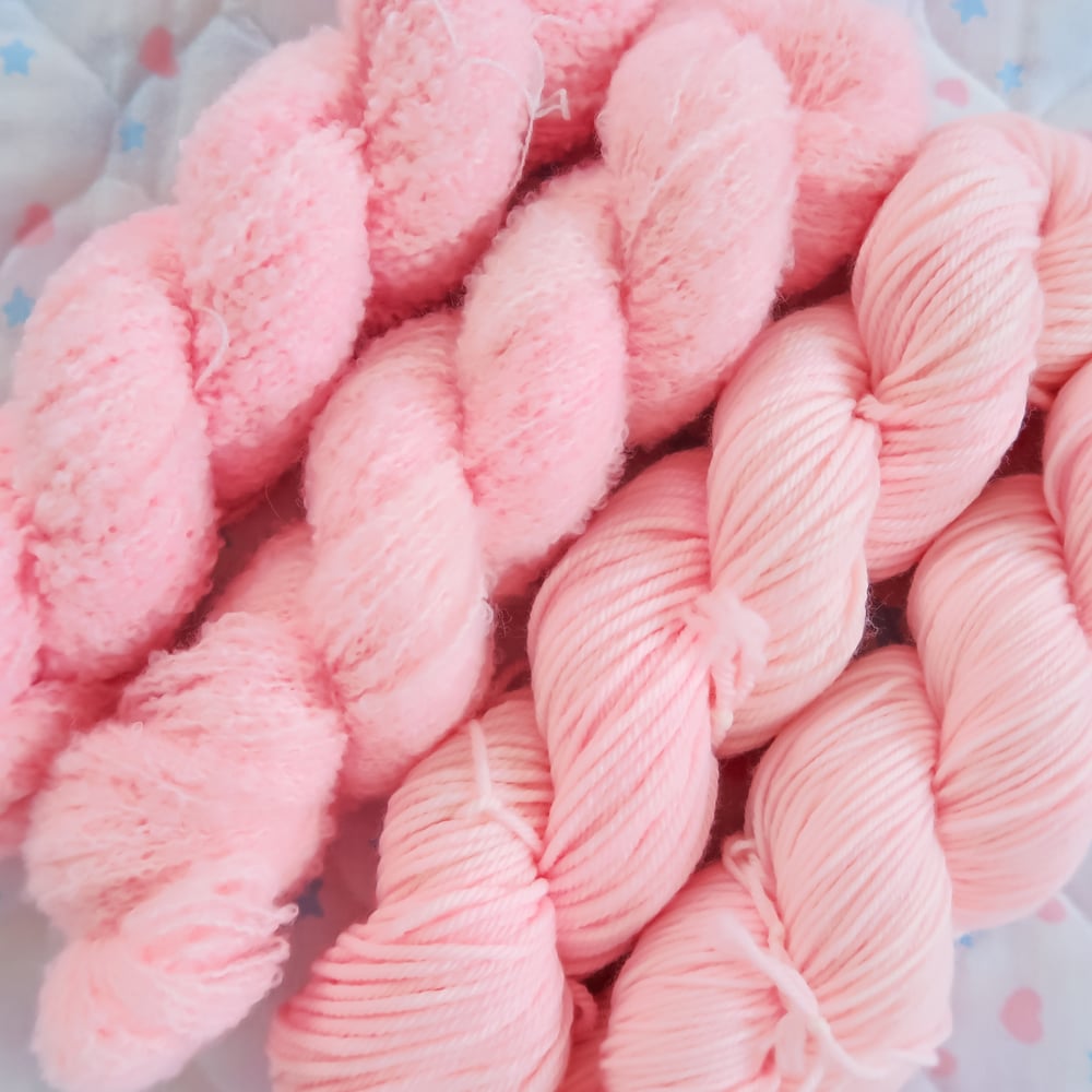 Yarn: Flamingo